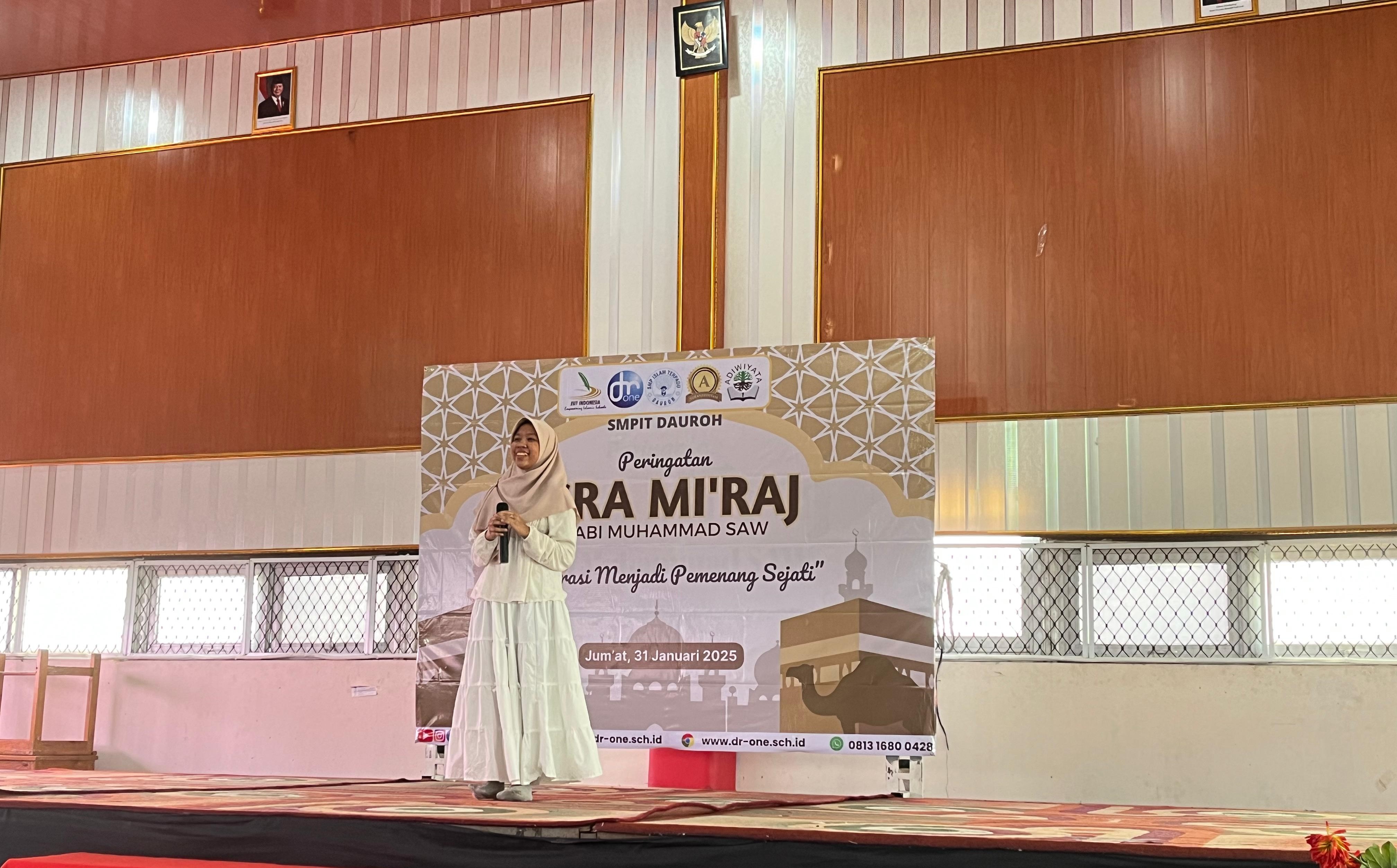 image Meriah!! SMPIT Dauroh Gelar Lomba Peringatan Isra Mi’raj